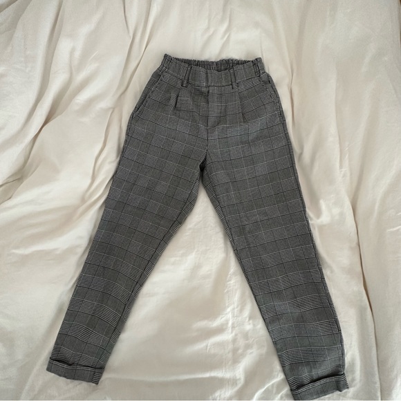 bershka black and white trousers - Picture 4 of 4